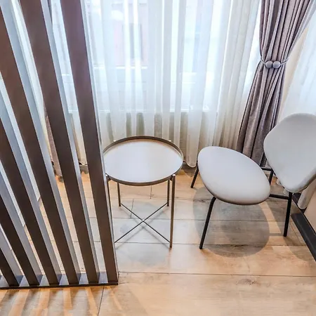 Equipment Modernist Design - In The Bosphorus - Galataport - Taksim Apartment Istanbul